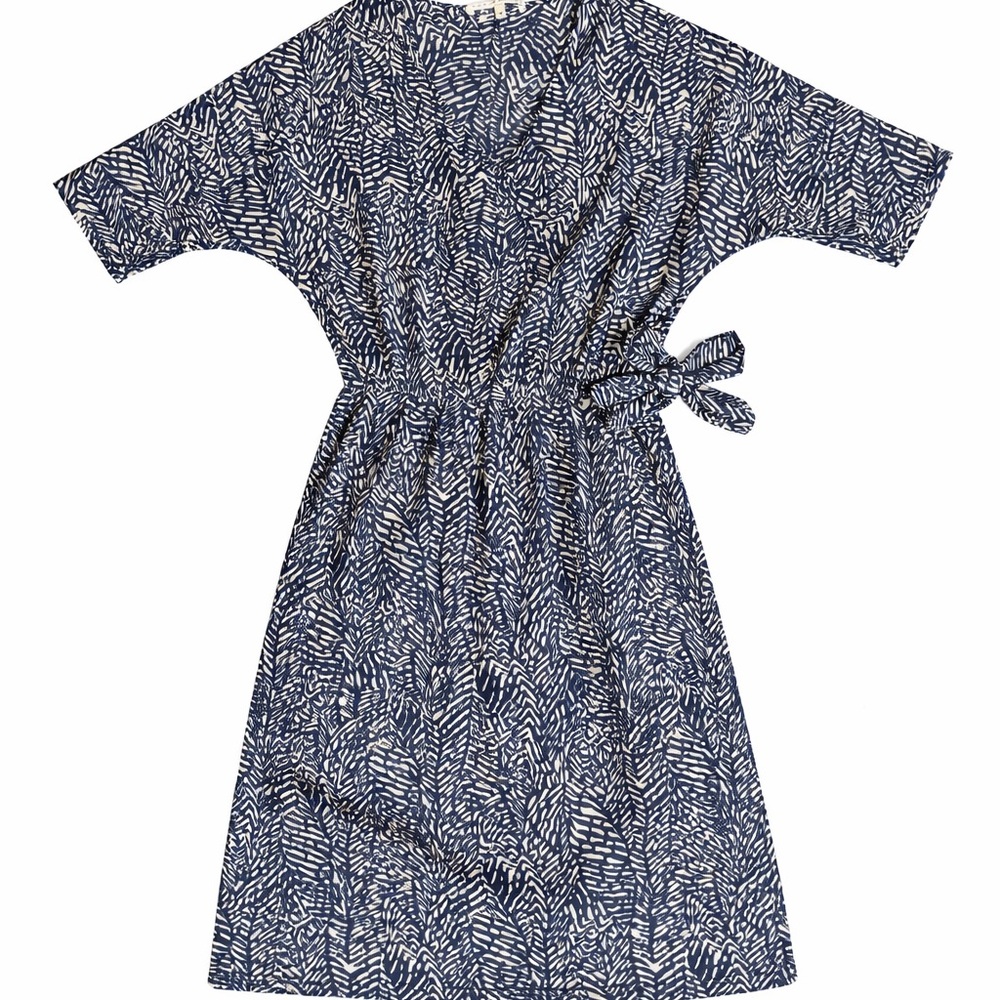 Collective Concepts Navy and Cream Abstract Dress Size Medium